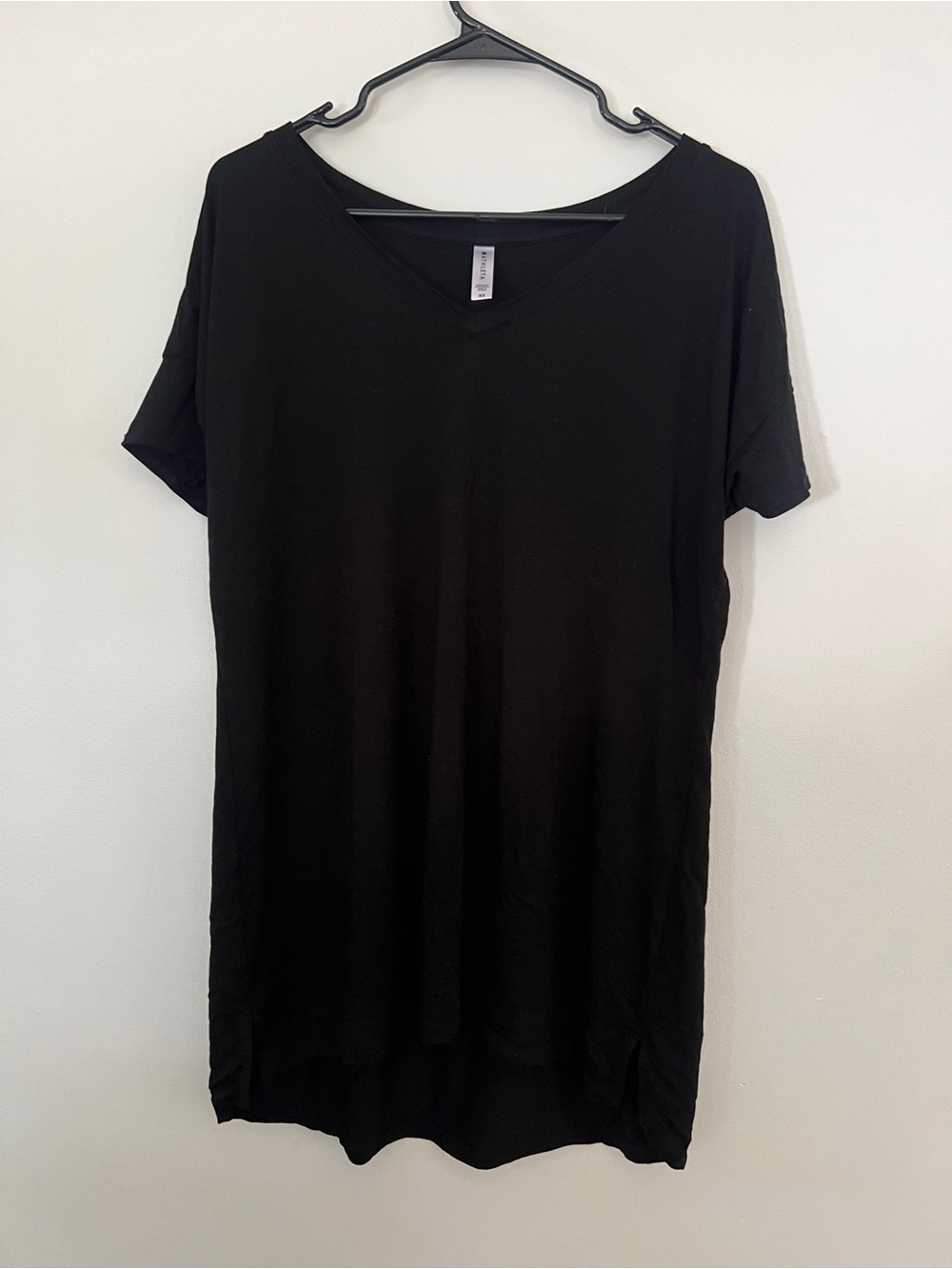 Black V-Neck Women's Tee Shirt Dress - Athleta